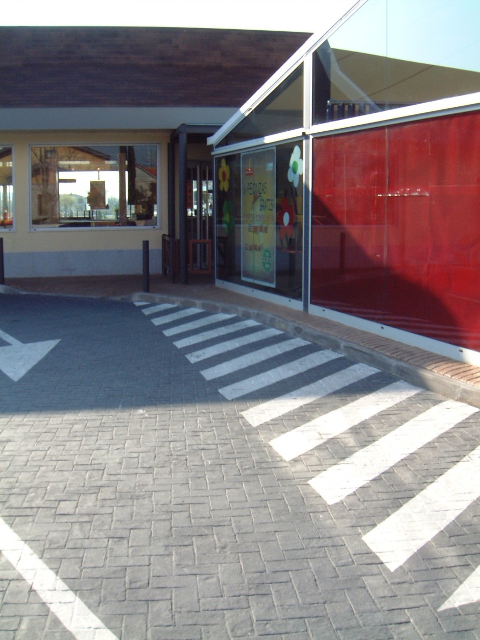 Centro Comer Villal 02